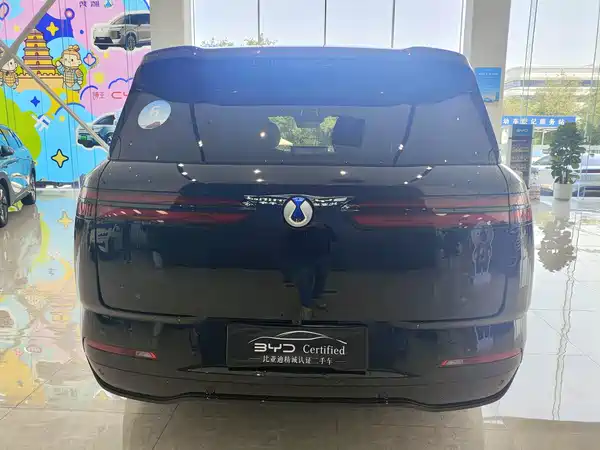 Denza N8L 2025