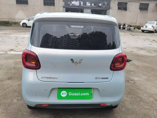 Wuling Hongguang MINIEV 2025