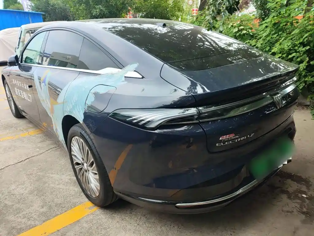 Buick Zhijing L7 2025 — фото 5