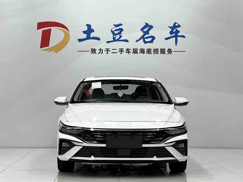 Hyundai Elantra 2026