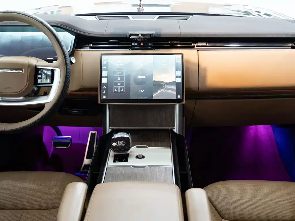 Land Rover Range Rover 2024 — фото 10