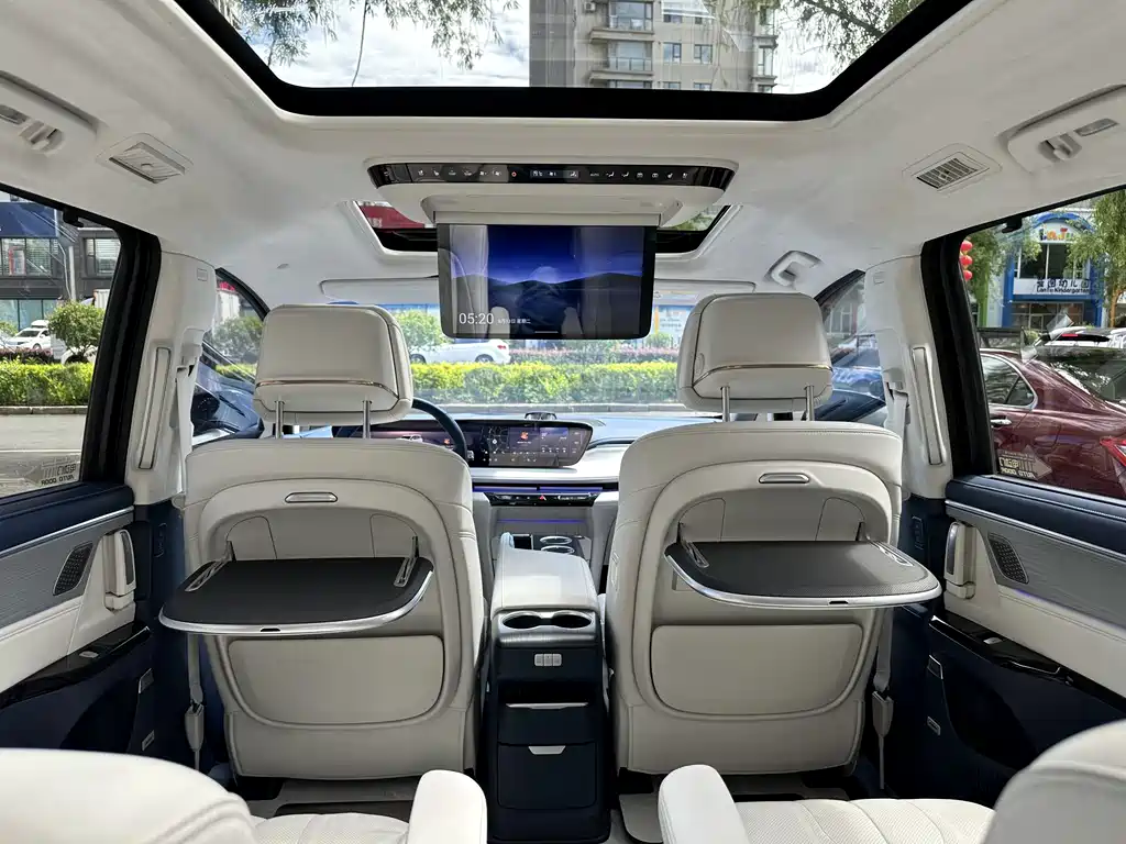 Buick GL8 Hybrid 2025 — фото 26