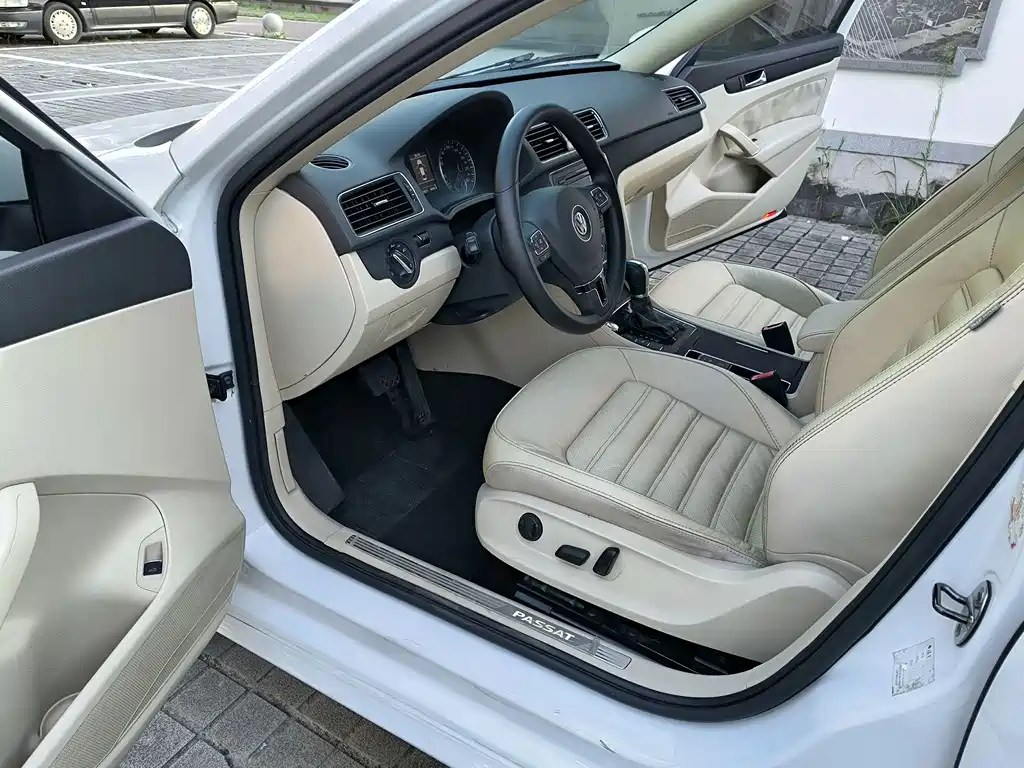 Volkswagen Passat 2015