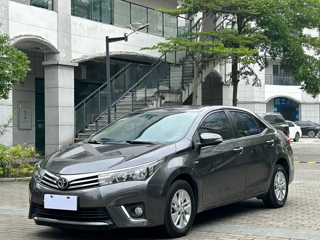 Toyota Corolla 2015
