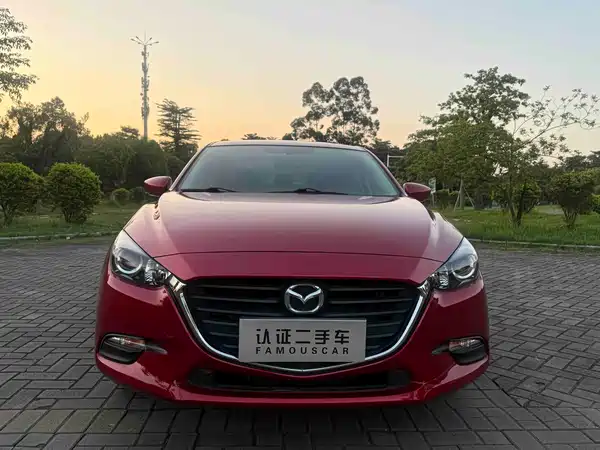 Mazda 3 Axela 2019