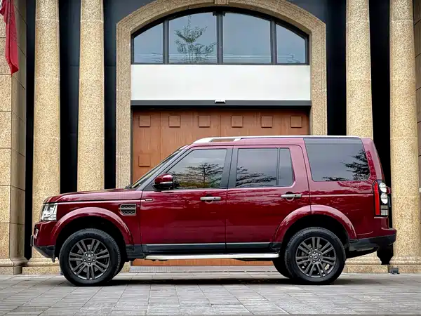 Land Rover Discovery 2015