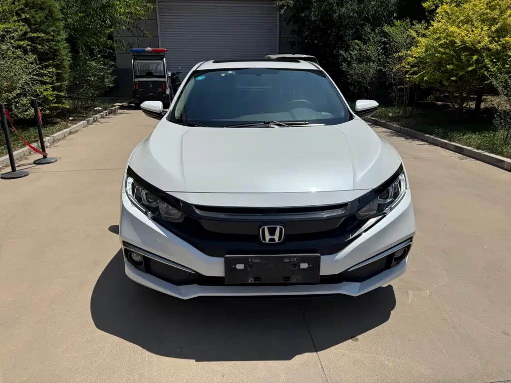 Honda Civic 2020 — фото 2
