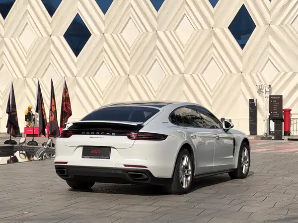 Porsche Panamera 2017