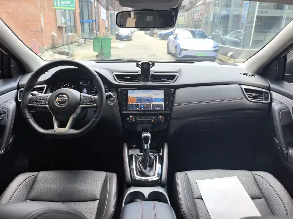 Nissan Qashqai 2021 — фото 10