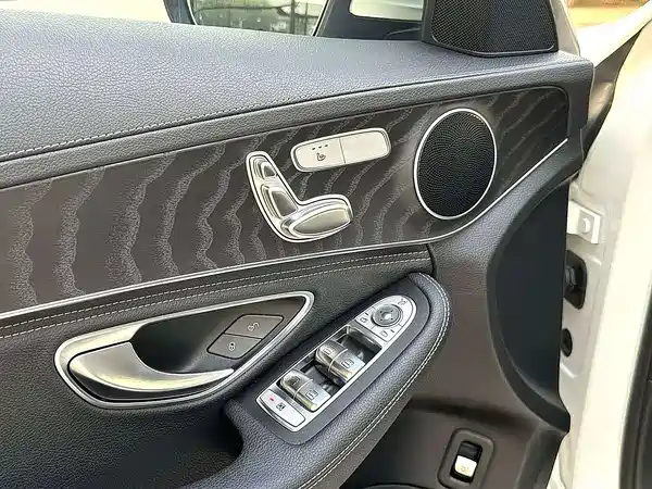 Mercedes-Benz C-Class 2018