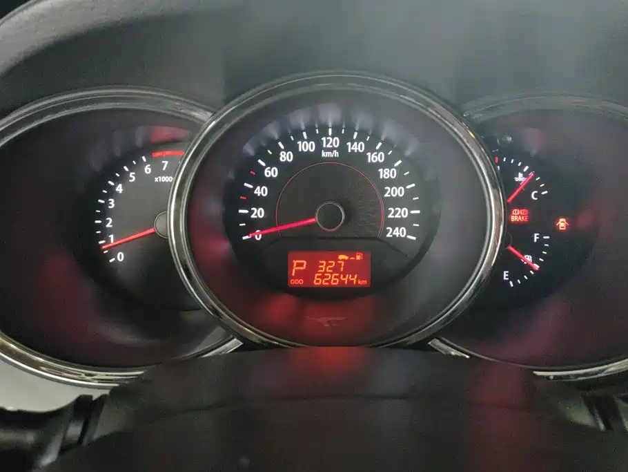 Kia Sorento 2012 — фото 14