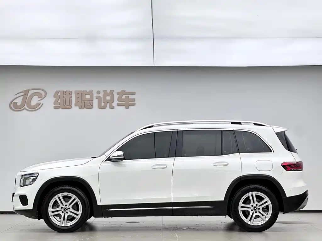 Mercedes-Benz GLB 2020