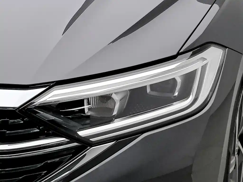 Volkswagen Sagitar 2023