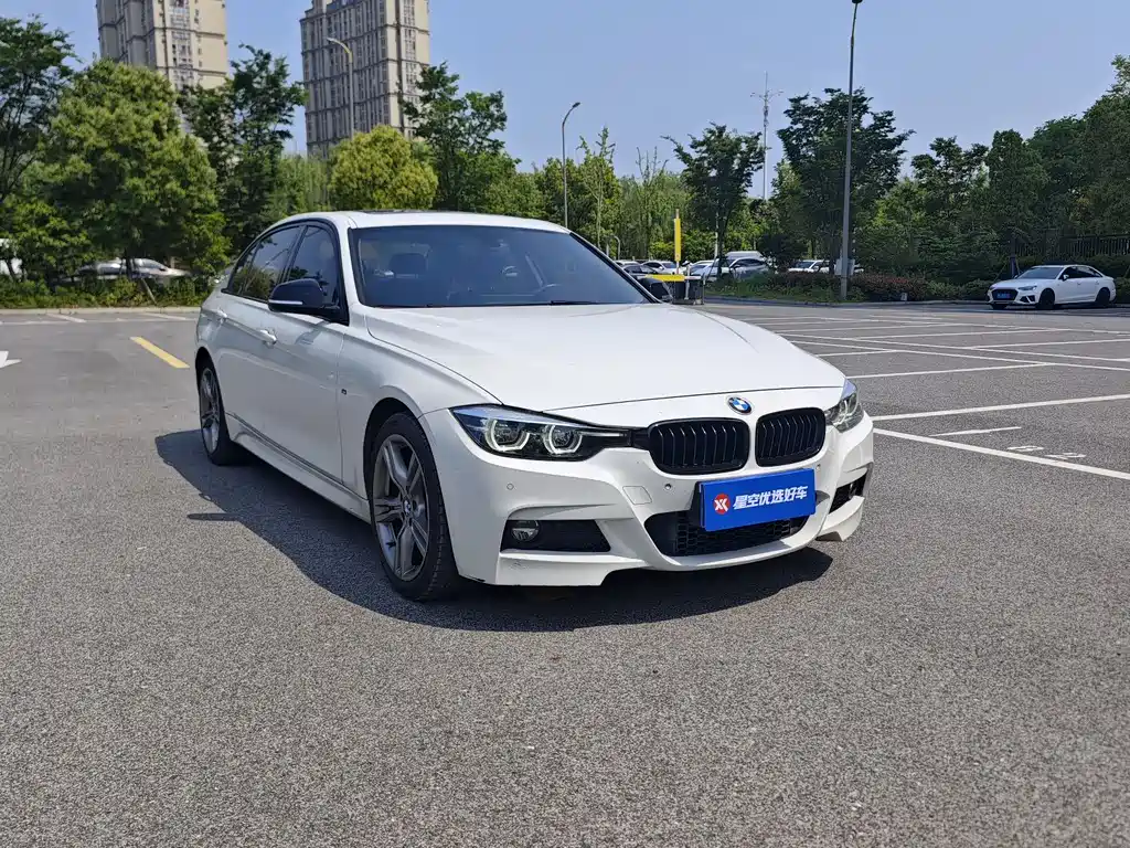 BMW 3 Series 2018 — фото 3