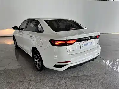 Geely Emgrand 2023