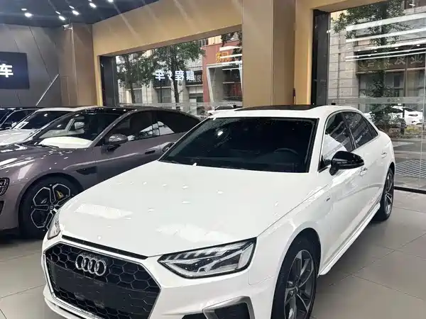 Audi A4L 2021