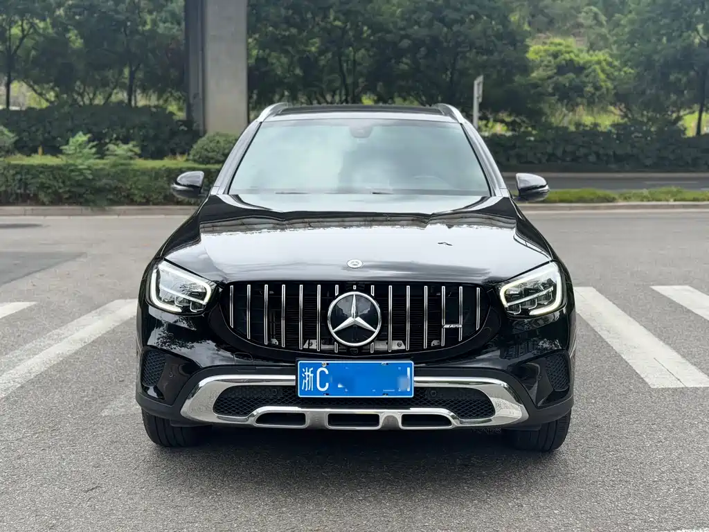 Mercedes-Benz GLC 2021
