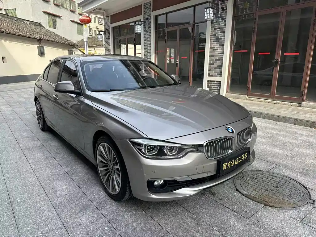 BMW 3 Series 2018 — фото 3