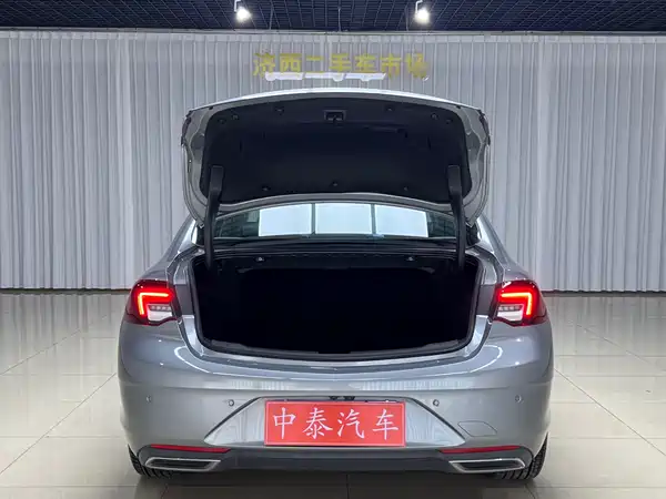 Buick Regal 2023