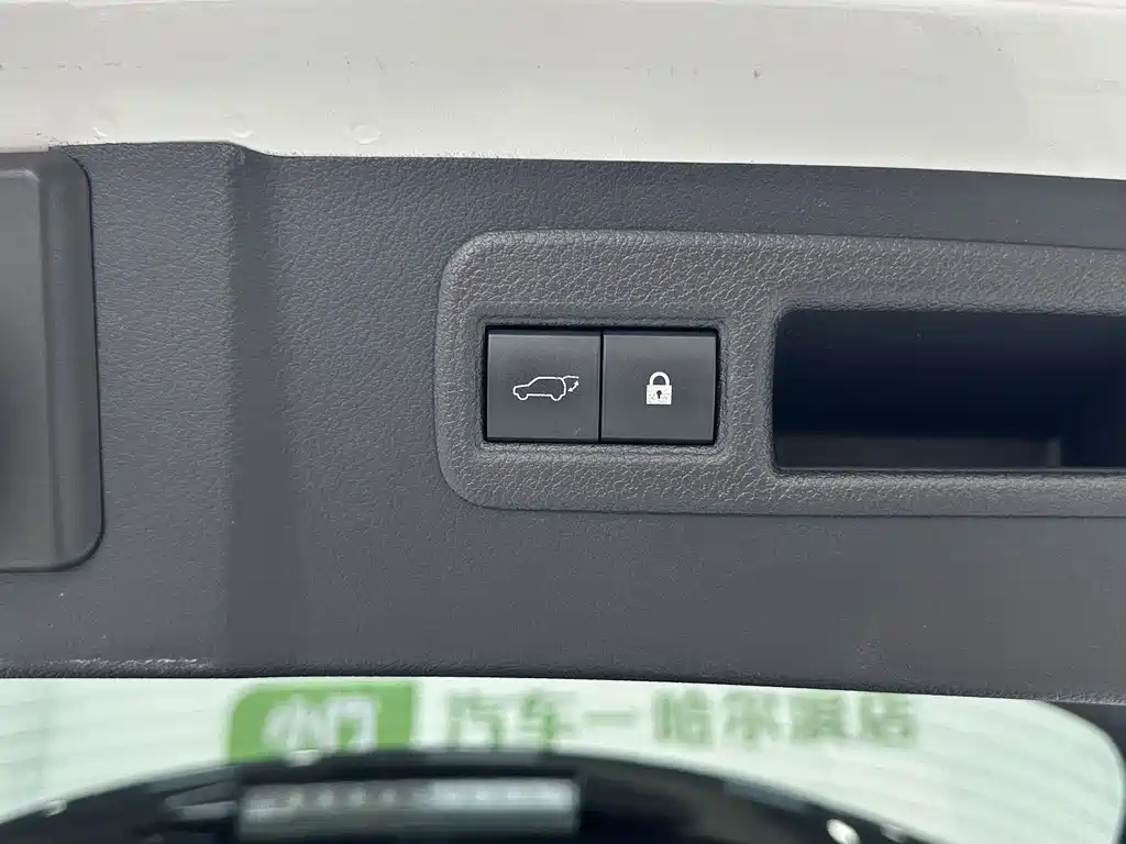 Lexus NX 2021 — фото 16
