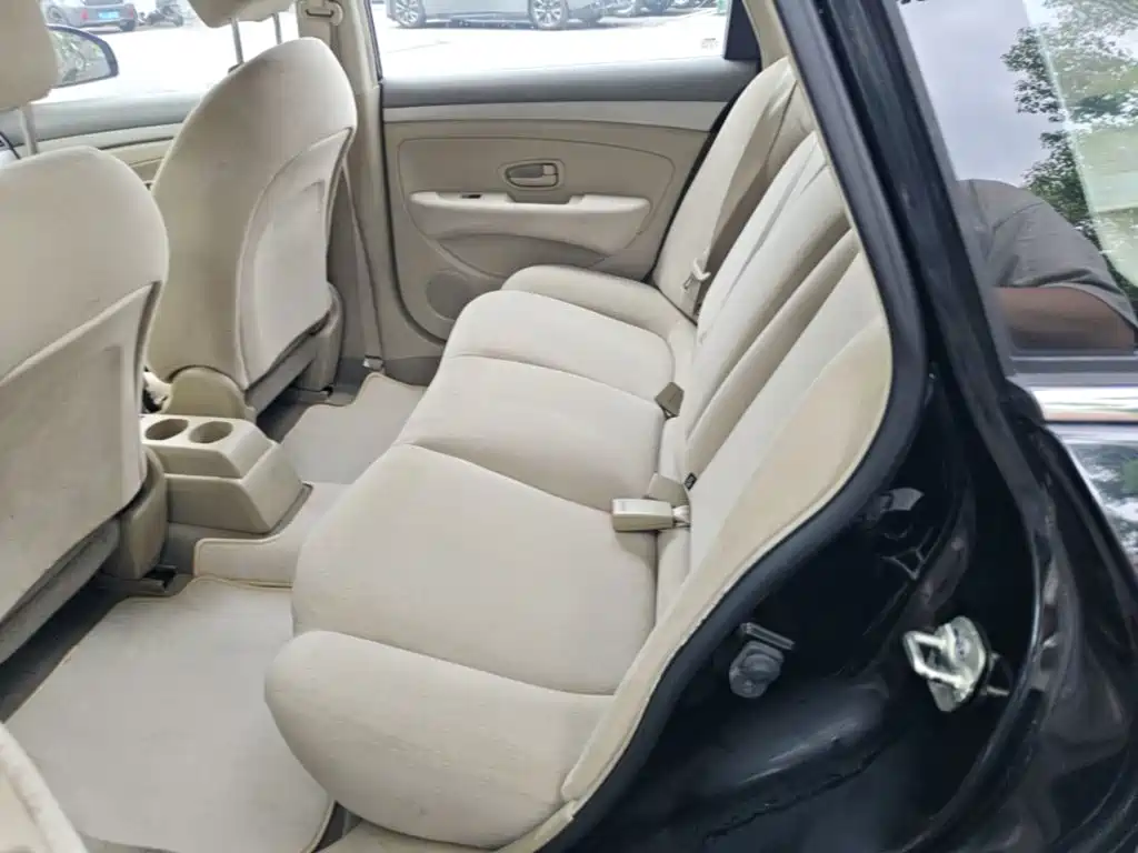 Nissan Sylphy 2017 — фото 17