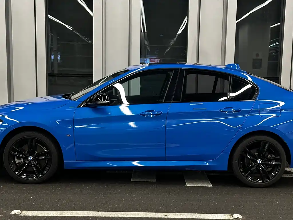 BMW 1 Series 2021