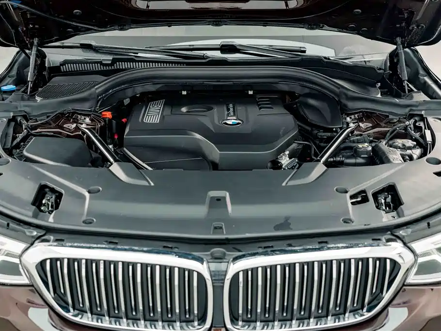 BMW 6 Series GT 2018 — фото 22