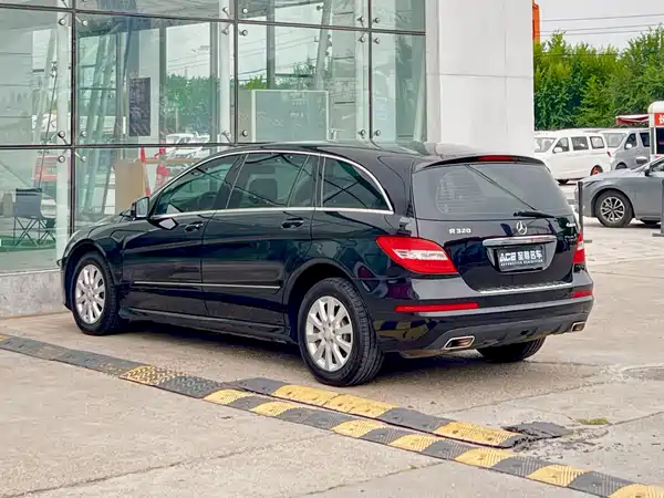 Mercedes-Benz R-Class 2014