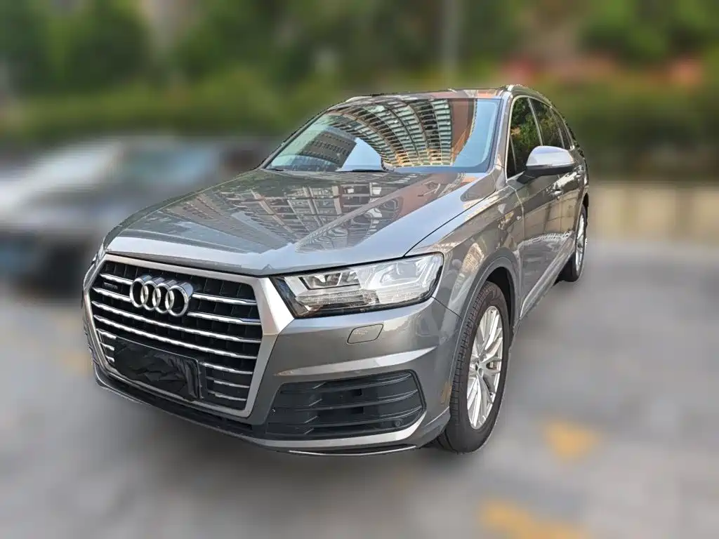 Audi Q7 2017 — фото 1