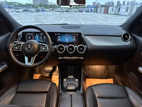 Mercedes-Benz GLA 2022