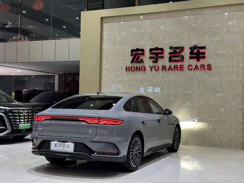 BYD Han 2025 — фото 16
