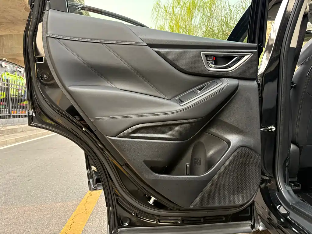 Subaru Forester 2020 — фото 18