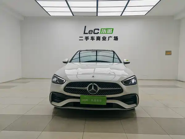 Mercedes-Benz C-Class 2022