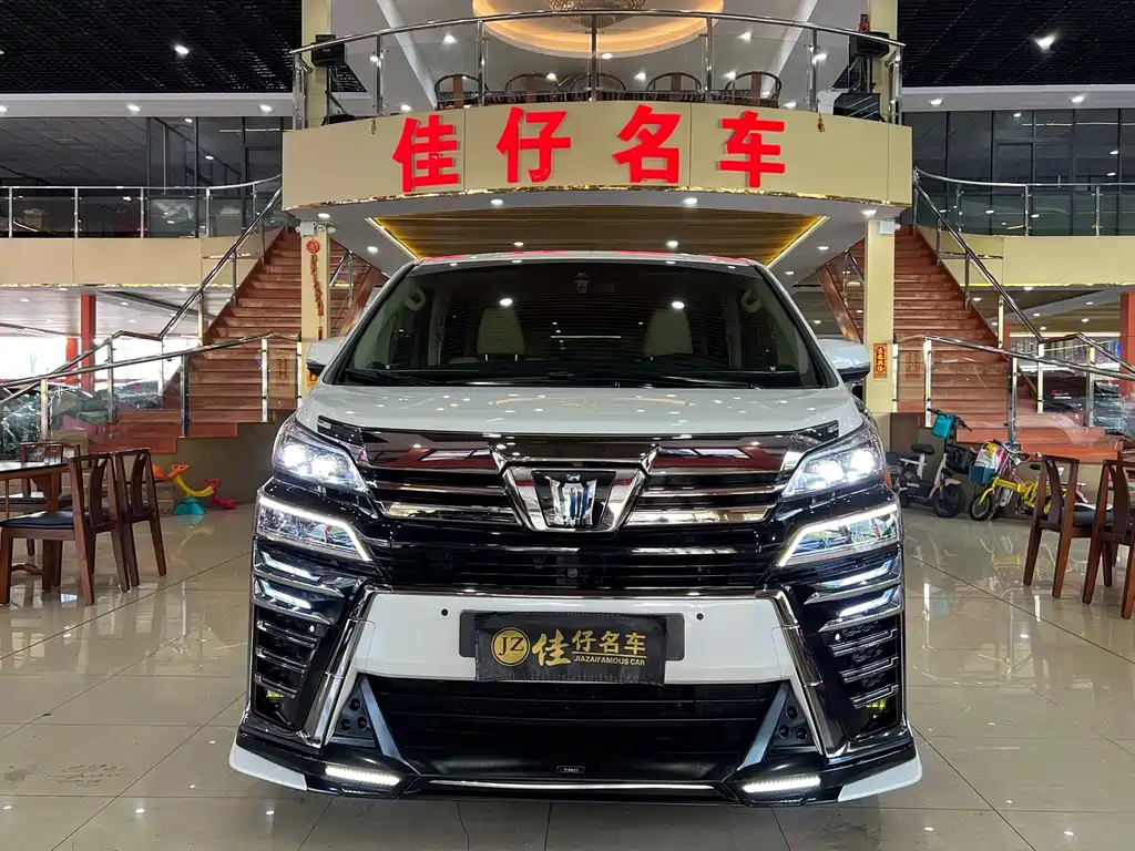 Toyota Vellfire 2021 — фото 2