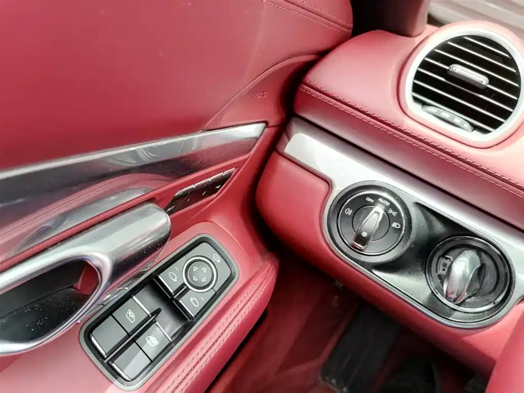 Porsche 718 2021