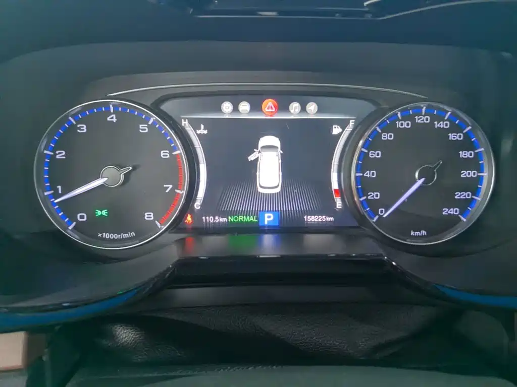 GAC Motor Trumpchi GS8 2018 — фото 12