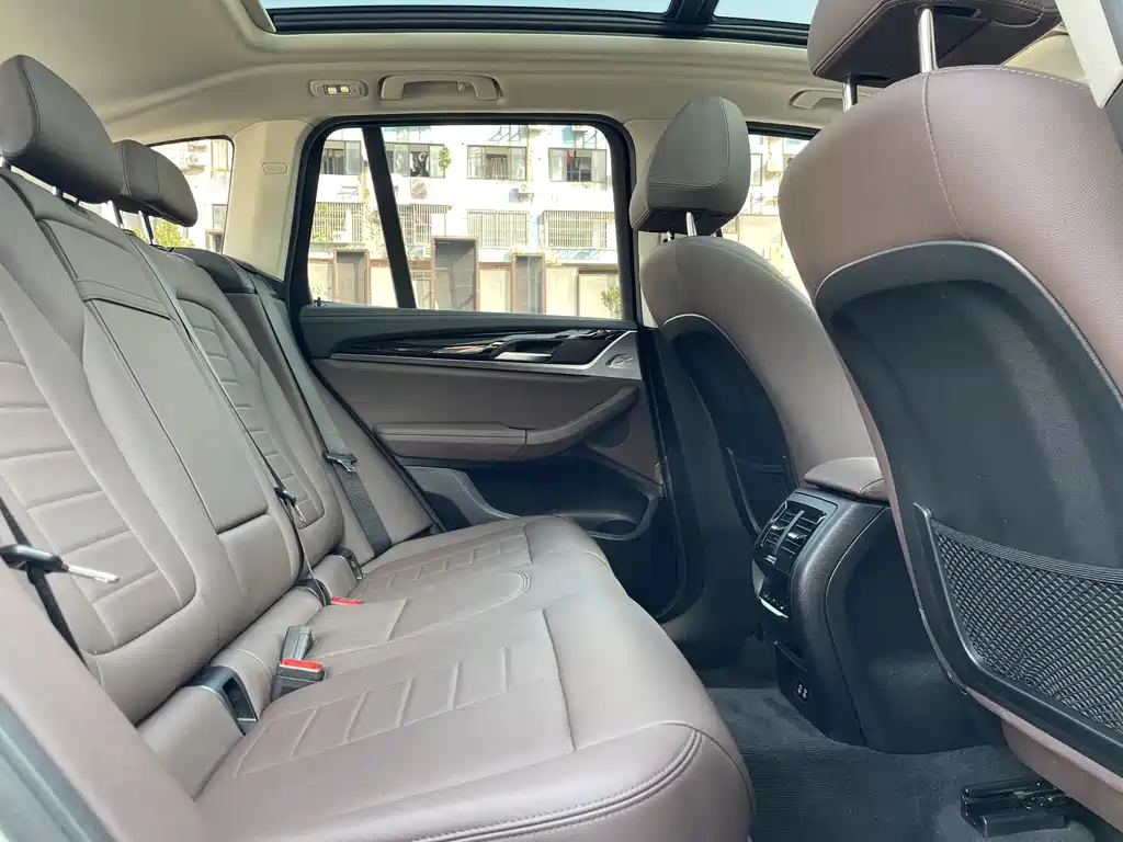 BMW X3 2020 — фото 11