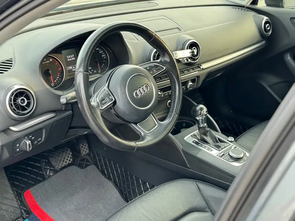 Audi A3 2014 — фото 18