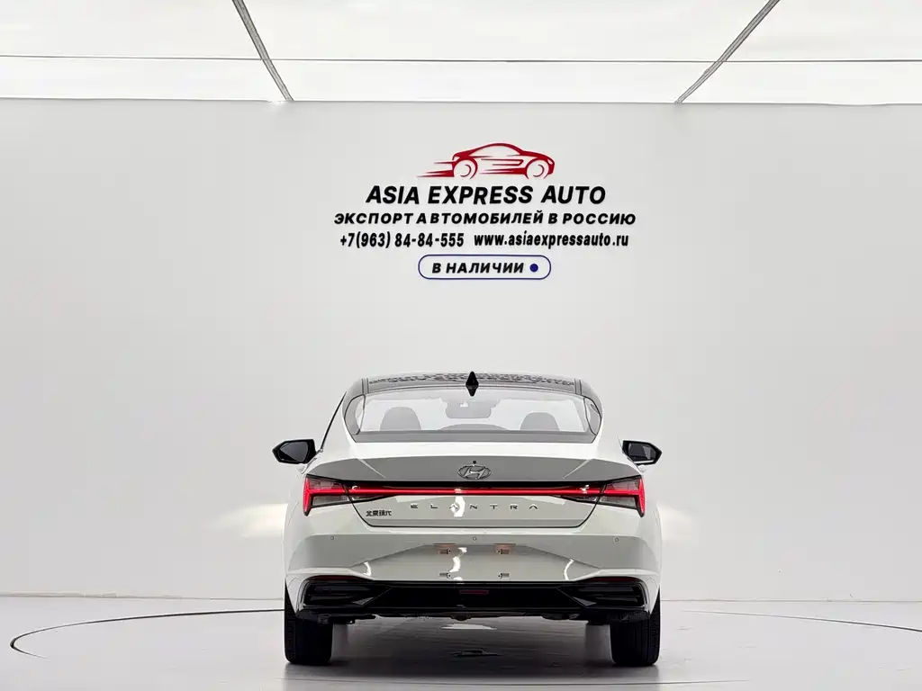 Hyundai Elantra 2021