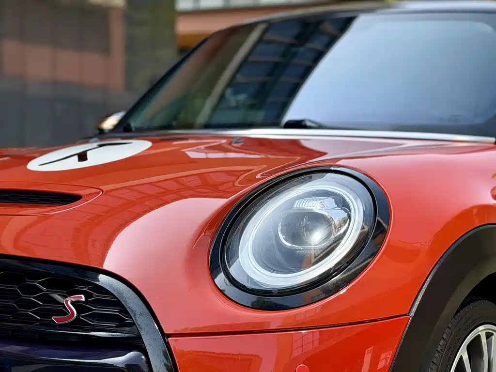 MINI MINI 2018