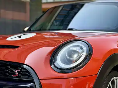 MINI MINI 2018