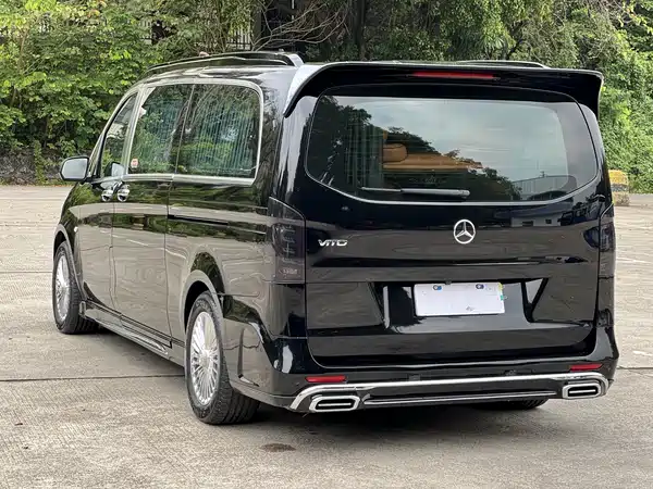 Mercedes-Benz Vito 2023