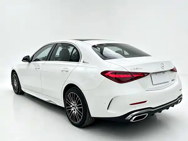 Mercedes-Benz C-Class 2025