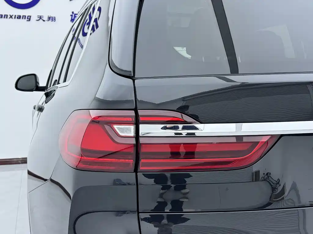 BMW X7 2020 — фото 9