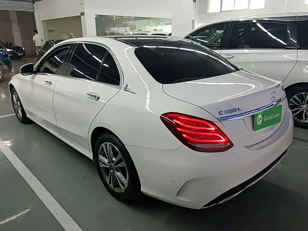 Mercedes-Benz C-Class 2017