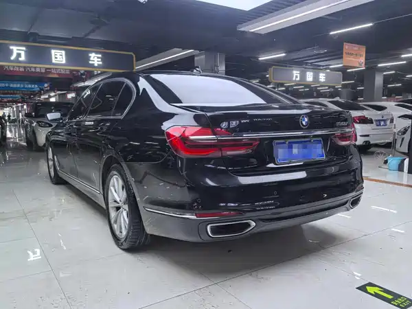 BMW 7 Series 2017