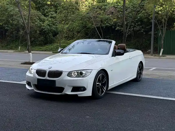 BMW 3 Series 2011