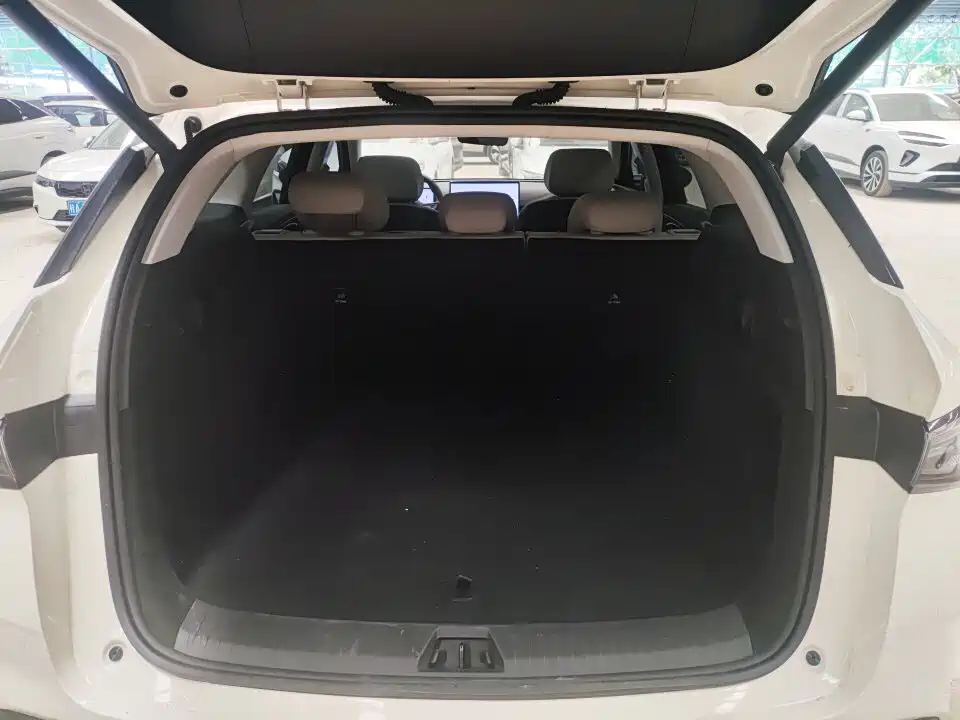 BYD Seal 06 DM-i Wagon 2025 — фото 9