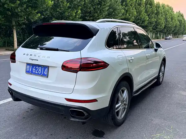 Porsche Cayenne 2015