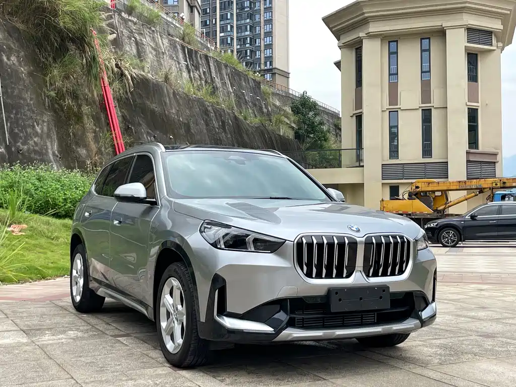 BMW X1 2024 — фото 2